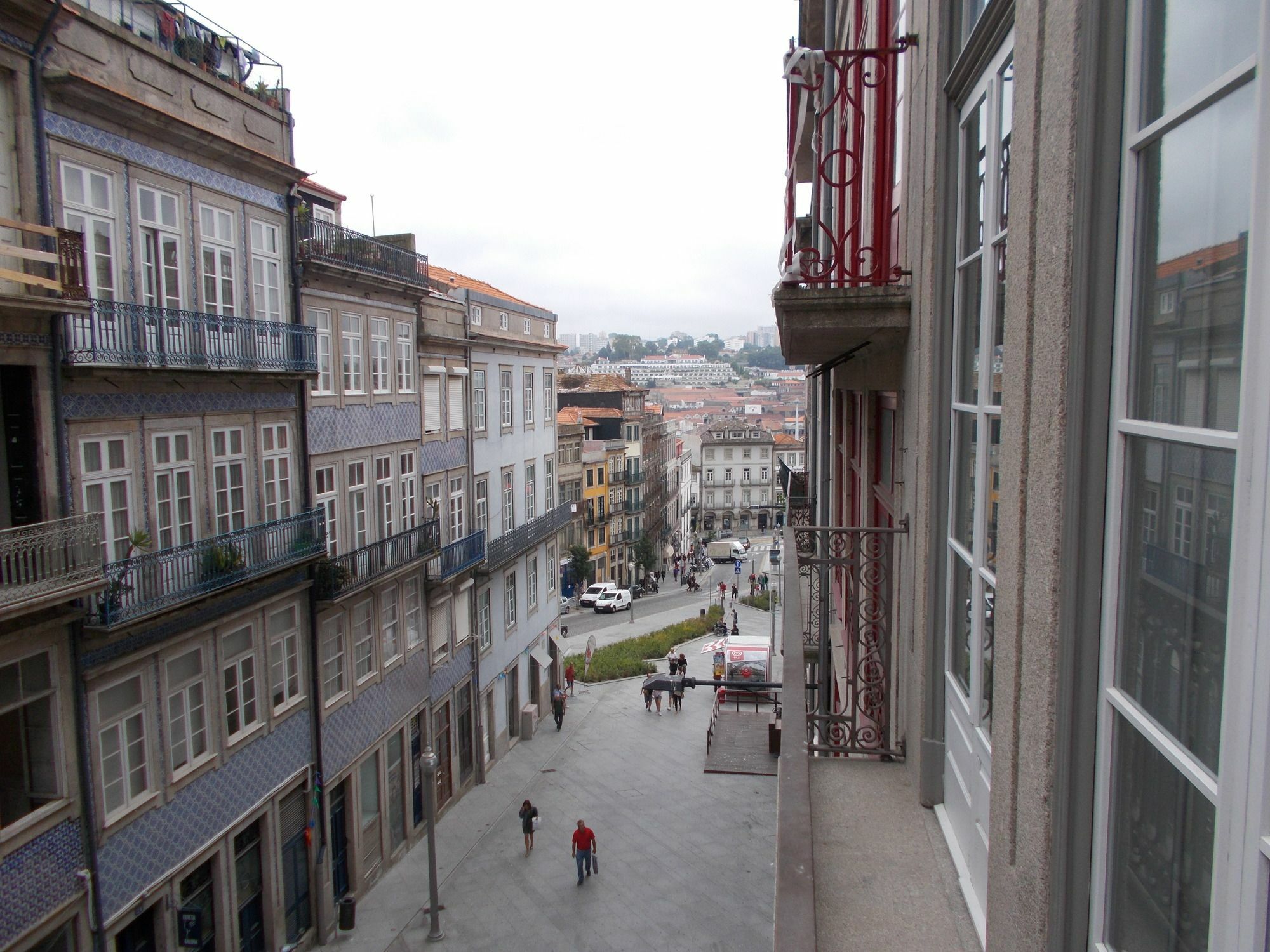 Market Place Porto Luaran gambar